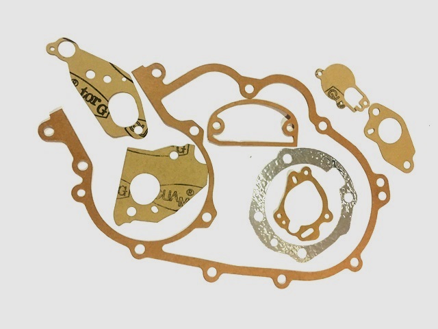Gasket set for Vespa PX, Rally 200, Cosa 200 with autolube.
